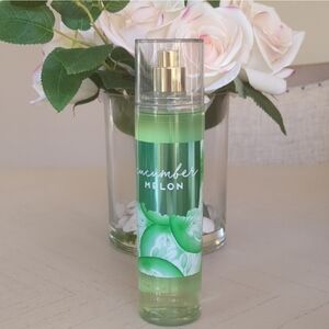 new bath & body works cucumber Melon fragrance mist
